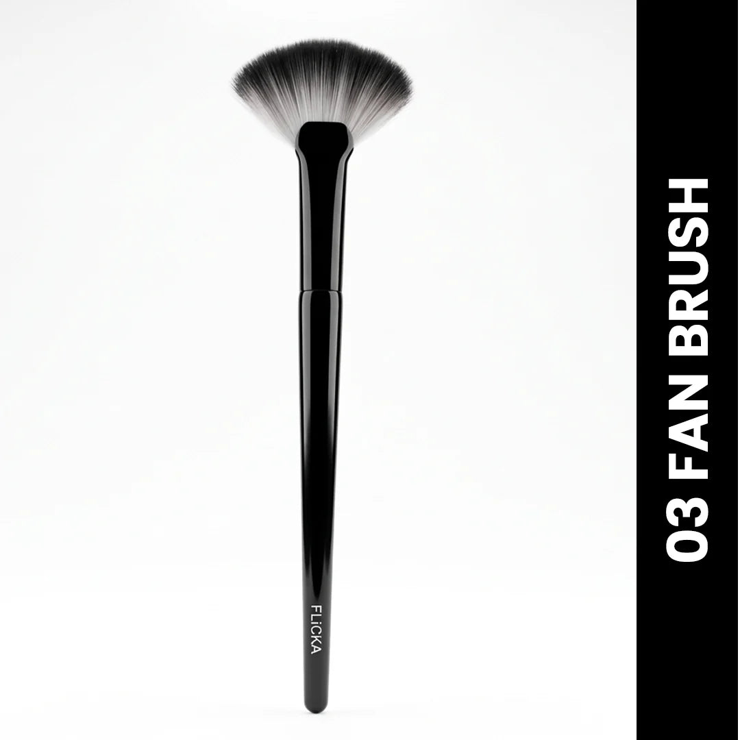 03 Fan Brush