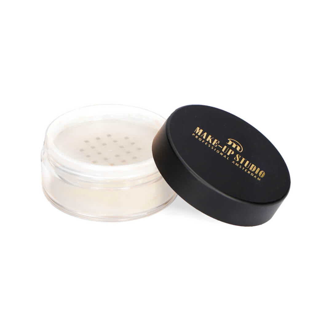 Makeup Studio translucent powder