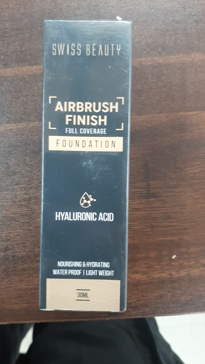 Swiss Beauty. 'Foundation'