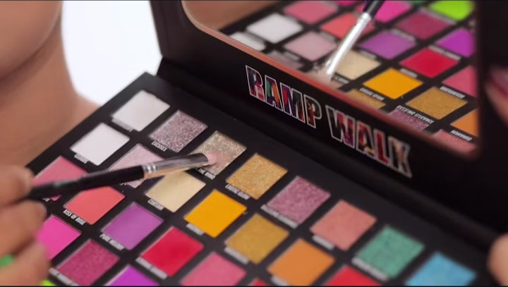 SHILLS EXCLUSIVE RAMP WALK EYESHADOW PALETTE